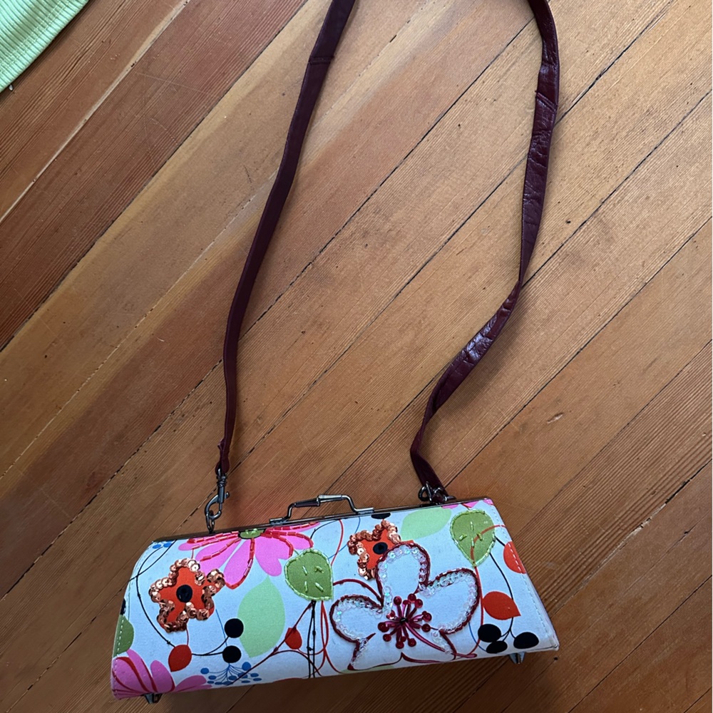 Vintage purse